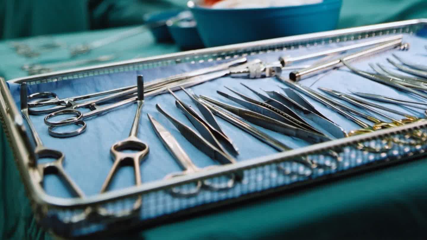 معدات طبية معقمة